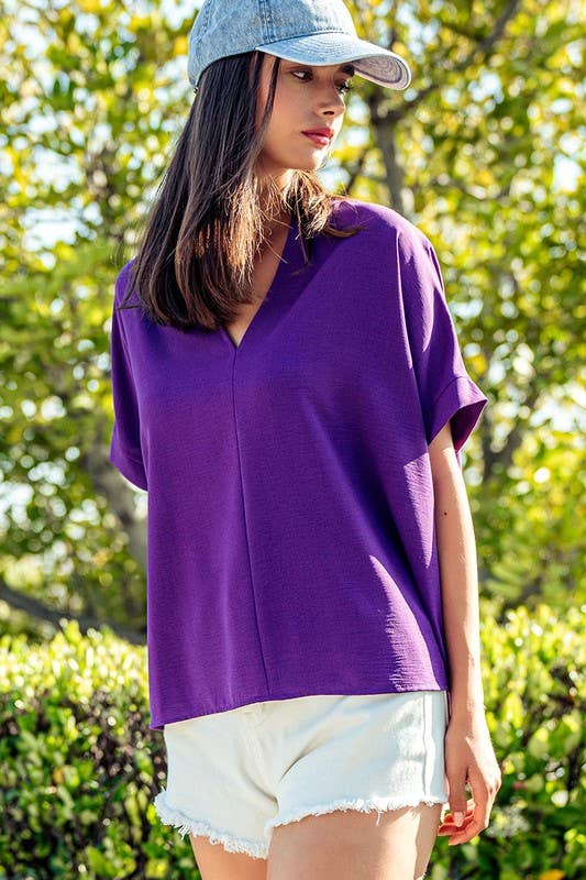 GAMEDAY OVERSIZED VNECK FOLDED SHORT SLEEVE TOP